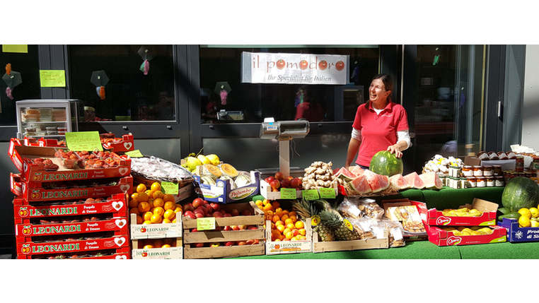 Foto il pomodoro
